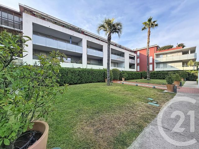 Appartement T2 à vendre - 2 pièces - 35.41 m2 - LE CRES - 34 - LANGUEDOC-ROUSSILLON - Century 21 Vicarello