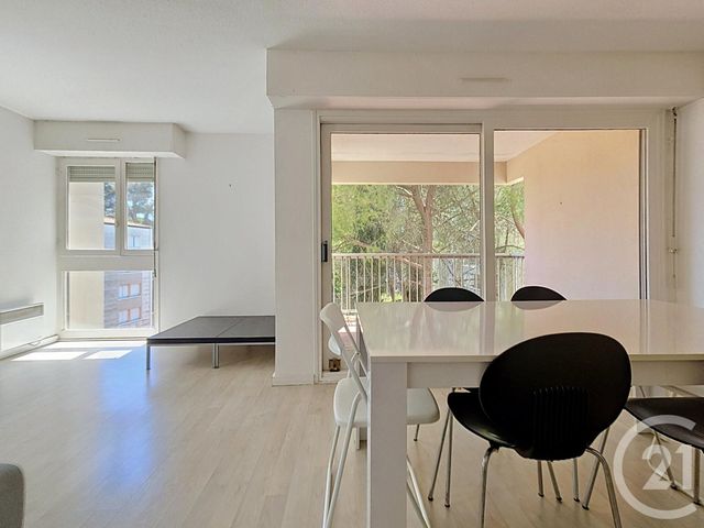Appartement F3 à louer - 3 pièces - 68.89 m2 - MONTPELLIER - 34 - LANGUEDOC-ROUSSILLON - Century 21 Vicarello