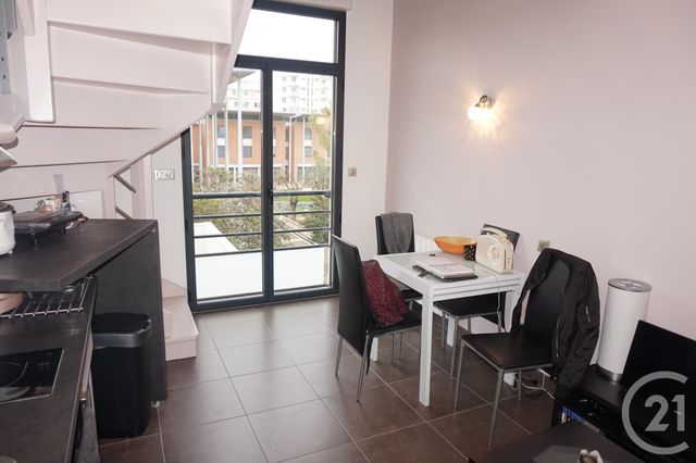 Appartement F2 à louer - 2 pièces - 39.5 m2 - MONTPELLIER - 34 - LANGUEDOC-ROUSSILLON - Century 21 Vicarello