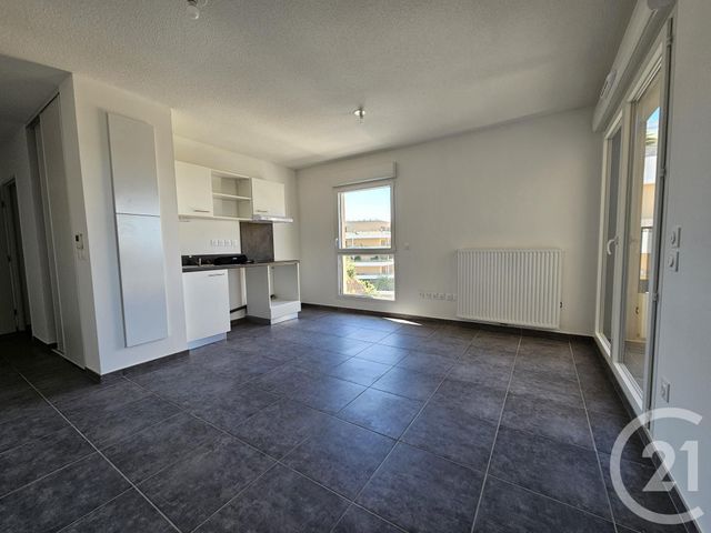 Appartement F2 à louer - 2 pièces - 40.9 m2 - CASTELNAU LE LEZ - 34 - LANGUEDOC-ROUSSILLON - Century 21 Vicarello