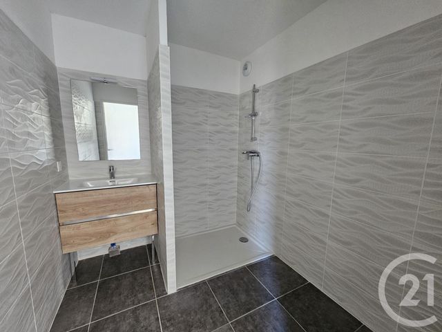 Appartement F2 à louer - 2 pièces - 40.9 m2 - CASTELNAU LE LEZ - 34 - LANGUEDOC-ROUSSILLON - Century 21 Vicarello