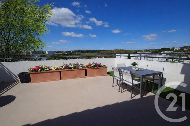 Appartement T5 à vendre - 5 pièces - 78.0 m2 - CASTELNAU LE LEZ - 34 - LANGUEDOC-ROUSSILLON - Century 21 Vicarello