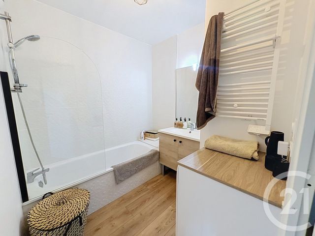 Appartement F3 à vendre - 3 pièces - 62.0 m2 - MONTPELLIER - 34 - LANGUEDOC-ROUSSILLON - Century 21 Vicarello