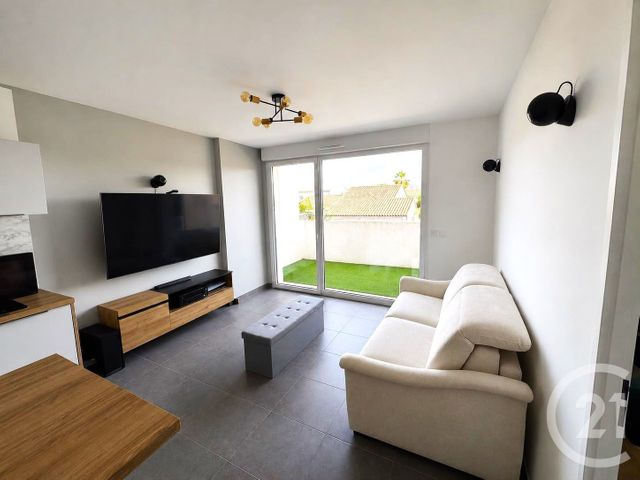 Appartement F2 à vendre - 2 pièces - 43.75 m2 - BAILLARGUES - 34 - LANGUEDOC-ROUSSILLON - Century 21 Vicarello