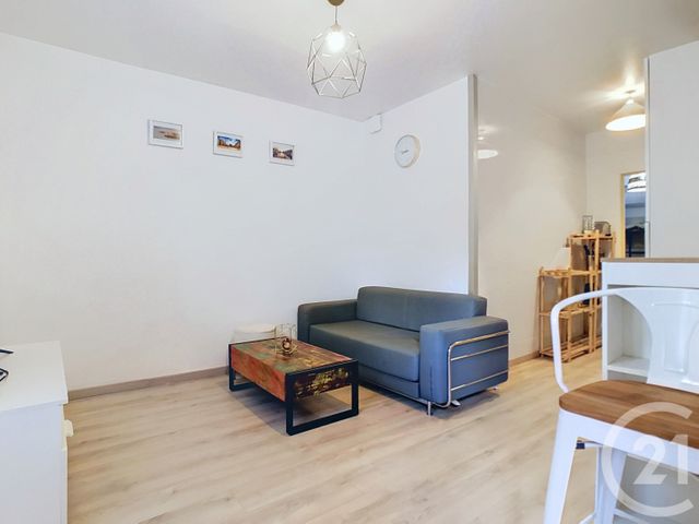 Appartement T2 à vendre - 2 pièces - 30.33 m2 - MONTPELLIER - 34 - LANGUEDOC-ROUSSILLON - Century 21 Vicarello