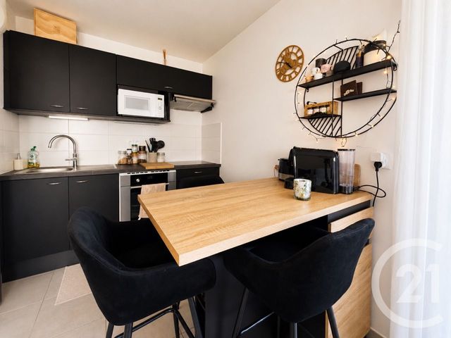 Appartement F2 à vendre - 2 pièces - 46.1 m2 - ST BRES - 34 - LANGUEDOC-ROUSSILLON - Century 21 Vicarello