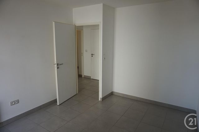 Appartement F3 à louer - 3 pièces - 64.9 m2 - CASTELNAU LE LEZ - 34 - LANGUEDOC-ROUSSILLON - Century 21 Vicarello