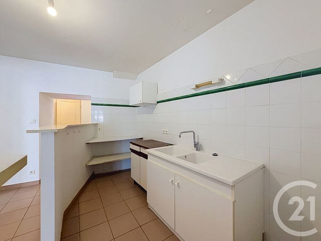 Appartement F3 à louer - 3 pièces - 67.11 m2 - LANSARGUES - 34 - LANGUEDOC-ROUSSILLON - Century 21 Vicarello