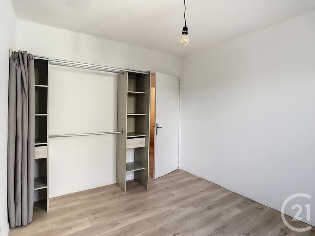Appartement F4 à louer - 4 pièces - 87.1 m2 - CASTELNAU LE LEZ - 34 - LANGUEDOC-ROUSSILLON - Century 21 Vicarello