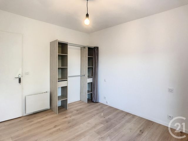 Appartement F4 à louer - 4 pièces - 87.1 m2 - CASTELNAU LE LEZ - 34 - LANGUEDOC-ROUSSILLON - Century 21 Vicarello
