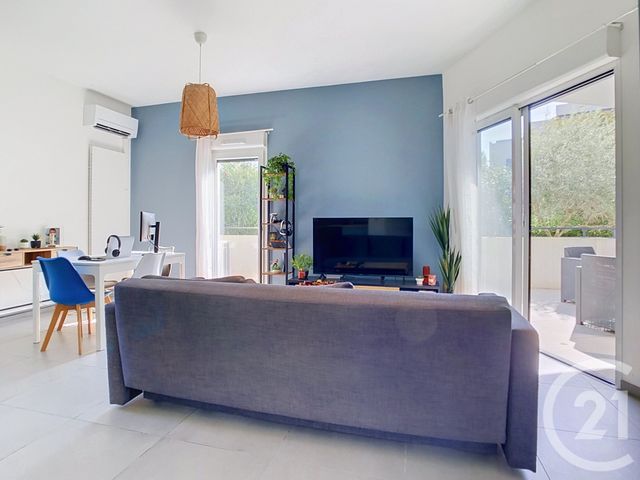 Appartement F3 à vendre - 3 pièces - 62.3 m2 - CASTELNAU LE LEZ - 34 - LANGUEDOC-ROUSSILLON - Century 21 Vicarello