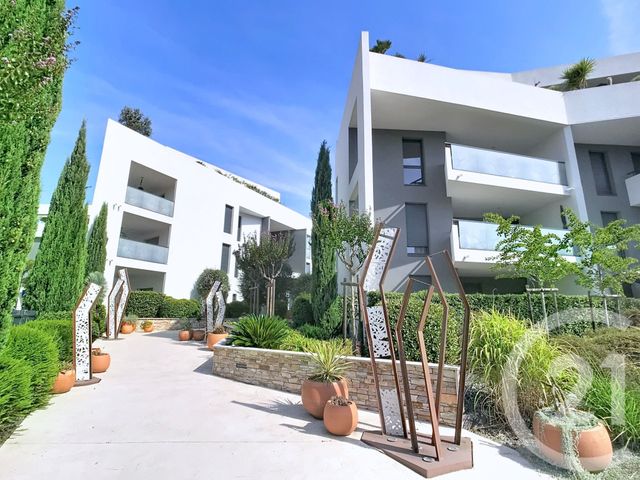Appartement F3 à vendre - 3 pièces - 62.3 m2 - CASTELNAU LE LEZ - 34 - LANGUEDOC-ROUSSILLON - Century 21 Vicarello