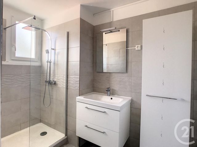 Appartement F3 à louer - 3 pièces - 68.22 m2 - MONTPELLIER - 34 - LANGUEDOC-ROUSSILLON - Century 21 Vicarello