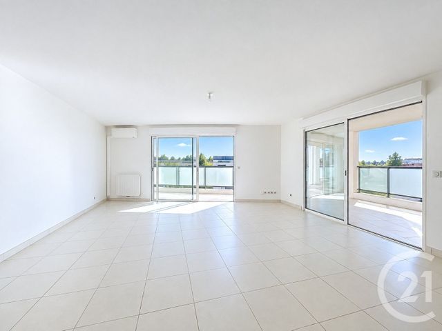 Appartement T4 à vendre - 4 pièces - 112.4 m2 - LE CRES - 34 - LANGUEDOC-ROUSSILLON - Century 21 Vicarello