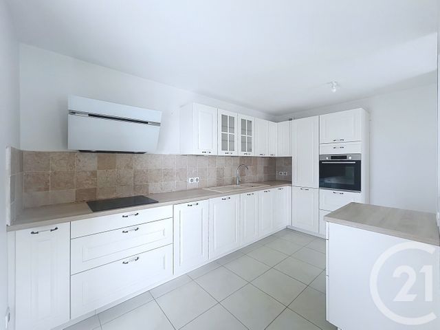 Appartement T4 à vendre - 4 pièces - 112.4 m2 - LE CRES - 34 - LANGUEDOC-ROUSSILLON - Century 21 Vicarello
