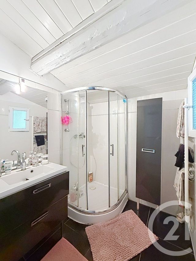 Appartement F3 à vendre - 3 pièces - 66.23 m2 - AIGUES MORTES - 30 - LANGUEDOC-ROUSSILLON - Century 21 Vicarello