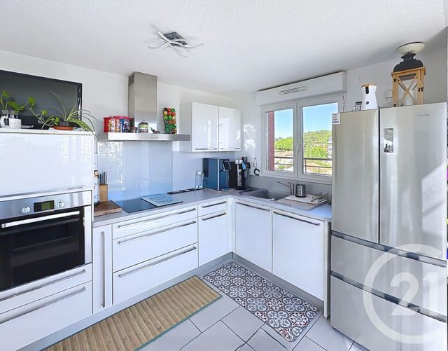 Appartement F4 à vendre - 4 pièces - 86.56 m2 - CASTELNAU LE LEZ - 34 - LANGUEDOC-ROUSSILLON - Century 21 Vicarello