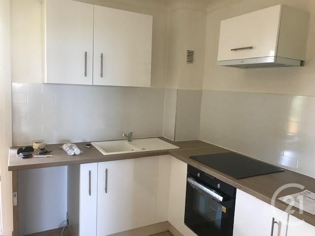Appartement F2 à louer - 2 pièces - 45.01 m2 - MONTPELLIER - 34 - LANGUEDOC-ROUSSILLON - Century 21 Vicarello