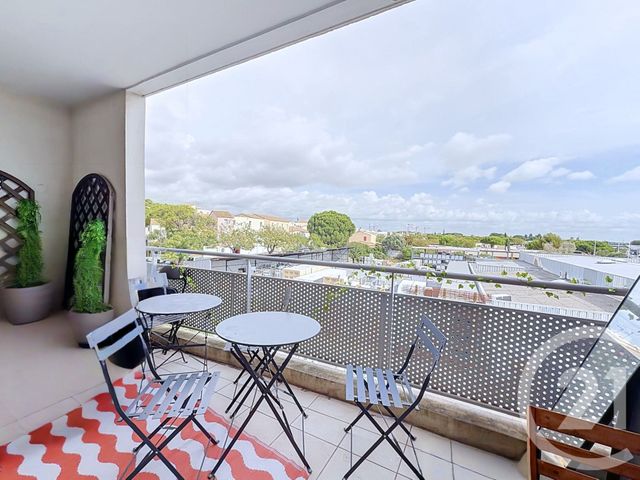 Appartement T2 à vendre - 2 pièces - 33.8 m2 - MONTPELLIER - 34 - LANGUEDOC-ROUSSILLON - Century 21 Vicarello