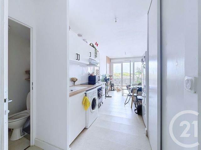 Appartement T2 à vendre - 2 pièces - 33.8 m2 - MONTPELLIER - 34 - LANGUEDOC-ROUSSILLON - Century 21 Vicarello