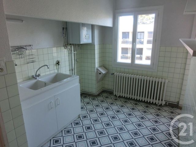 Appartement F3 à louer - 3 pièces - 48.48 m2 - MONTPELLIER - 34 - LANGUEDOC-ROUSSILLON - Century 21 Vicarello