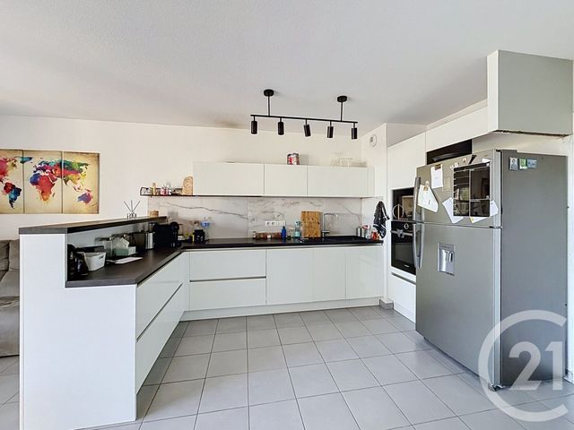 Appartement F4 à vendre - 4 pièces - 79.59 m2 - JUVIGNAC - 34 - LANGUEDOC-ROUSSILLON - Century 21 Vicarello