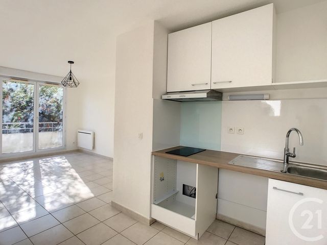 Appartement F2 à louer - 2 pièces - 38.85 m2 - MONTPELLIER - 34 - LANGUEDOC-ROUSSILLON - Century 21 Vicarello