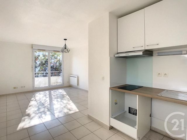Appartement F2 à louer - 2 pièces - 38.85 m2 - MONTPELLIER - 34 - LANGUEDOC-ROUSSILLON - Century 21 Vicarello
