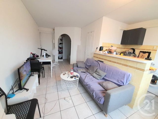 Appartement F1 à louer - 1 pièce - 31.7 m2 - MONTPELLIER - 34 - LANGUEDOC-ROUSSILLON - Century 21 Vicarello