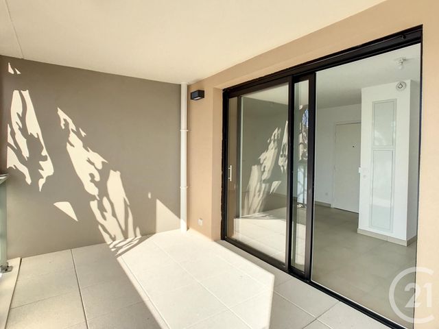 Appartement F2 à louer - 2 pièces - 40.1 m2 - ST JEAN DE VEDAS - 34 - LANGUEDOC-ROUSSILLON - Century 21 Vicarello