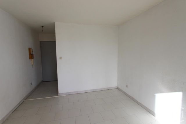 Appartement F1 à louer - 1 pièce - 18.77 m2 - MONTPELLIER - 34 - LANGUEDOC-ROUSSILLON - Century 21 Vicarello