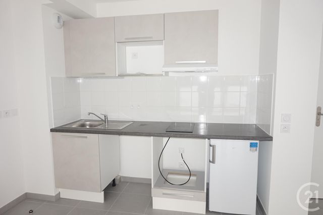 Appartement F2 à louer - 2 pièces - 38.16 m2 - CASTELNAU LE LEZ - 34 - LANGUEDOC-ROUSSILLON - Century 21 Vicarello