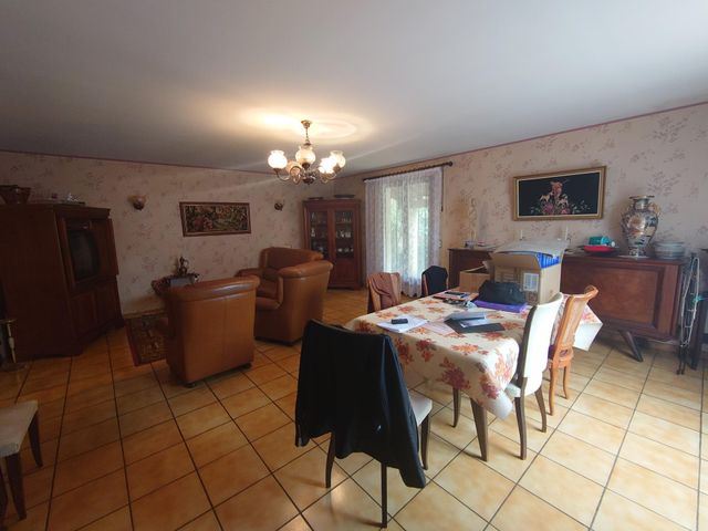  - LE CRES - 