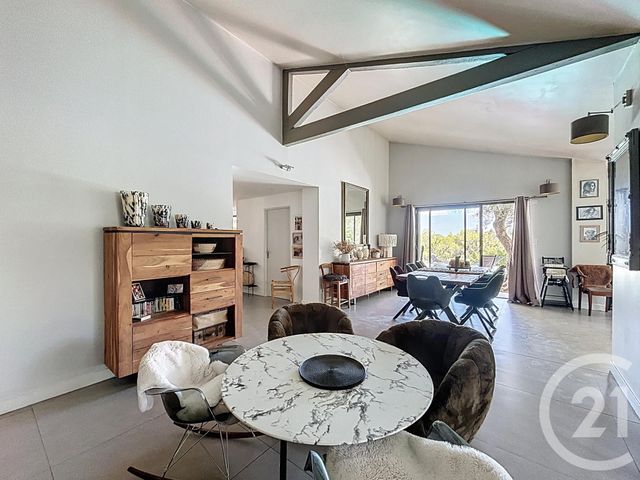 maison à vendre - 8 pièces - 298.0 m2 - ST MATHIEU DE TREVIERS - 34 - LANGUEDOC-ROUSSILLON - Century 21 Vicarello