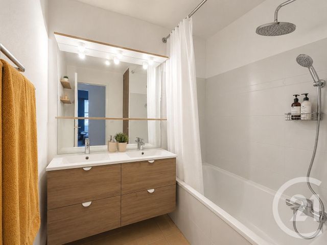 Appartement Duplex à vendre - 3 pièces - 61.7 m2 - GRABELS - 34 - LANGUEDOC-ROUSSILLON - Century 21 Vicarello