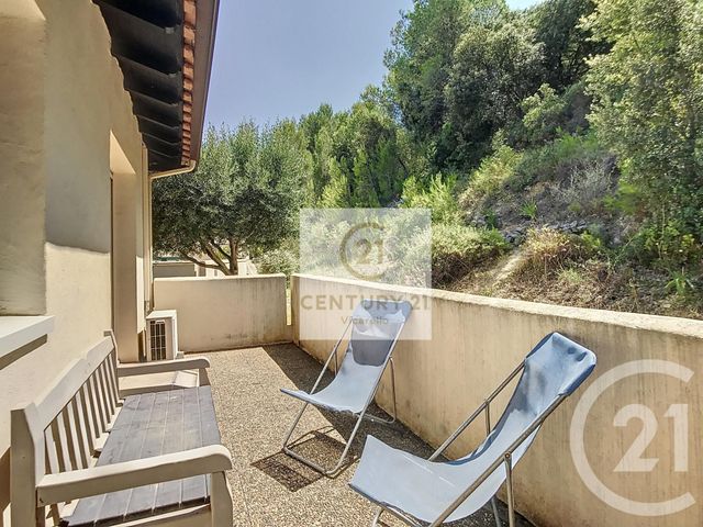 Appartement F3 à vendre - 3 pièces - 61.34 m2 - ST GELY DU FESC - 34 - LANGUEDOC-ROUSSILLON - Century 21 Vicarello