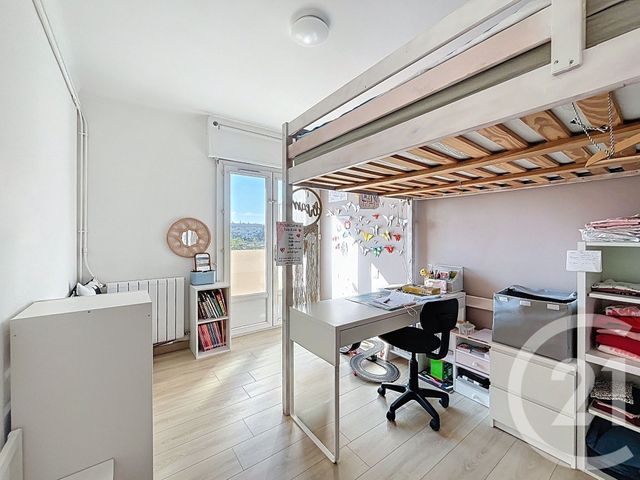 Appartement T4 à vendre - 4 pièces - 78.07 m2 - MONTPELLIER - 34 - LANGUEDOC-ROUSSILLON - Century 21 Vicarello