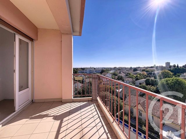 Appartement T4 à vendre - 4 pièces - 78.07 m2 - MONTPELLIER - 34 - LANGUEDOC-ROUSSILLON - Century 21 Vicarello
