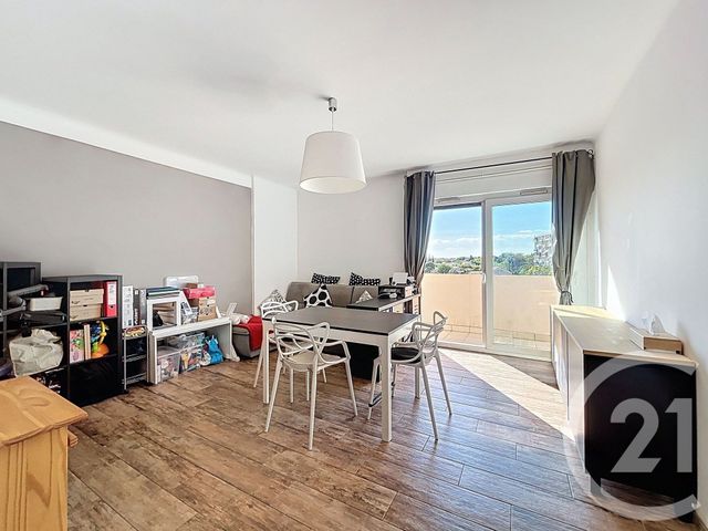 Appartement T4 à vendre - 4 pièces - 78.07 m2 - MONTPELLIER - 34 - LANGUEDOC-ROUSSILLON - Century 21 Vicarello