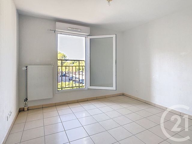 Appartement F3 à vendre - 3 pièces - 57.6 m2 - JUVIGNAC - 34 - LANGUEDOC-ROUSSILLON - Century 21 Vicarello