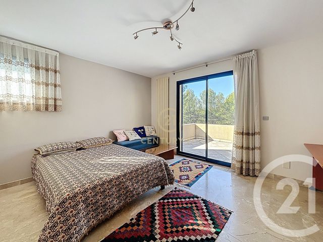 Afficher la photo en grand maison à vendre - 8 pièces - 294.9 m2 - PRADES LE LEZ - 34 - LANGUEDOC-ROUSSILLON - Century 21 Vicarello