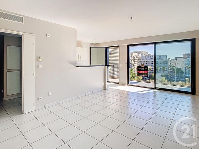 Appartement F3 à vendre - 3 pièces - 66.1 m2 - MONTPELLIER - 34 - LANGUEDOC-ROUSSILLON - Century 21 Vicarello