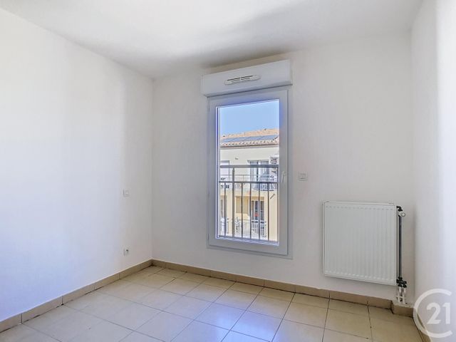 Appartement F3 à vendre - 3 pièces - 60.47 m2 - JUVIGNAC - 34 - LANGUEDOC-ROUSSILLON - Century 21 Vicarello