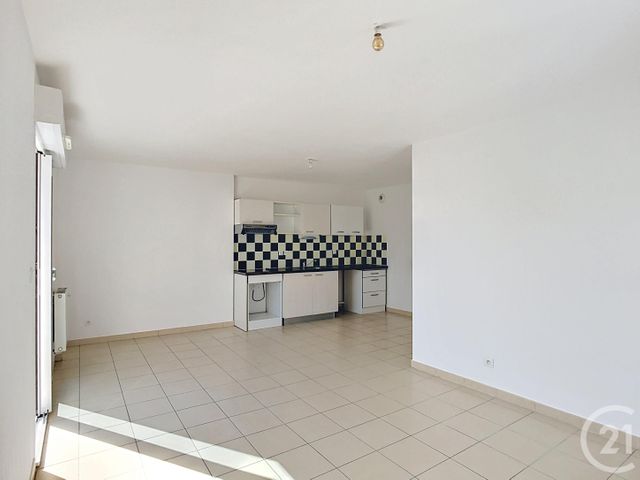 Appartement F3 à vendre - 3 pièces - 60.47 m2 - JUVIGNAC - 34 - LANGUEDOC-ROUSSILLON - Century 21 Vicarello