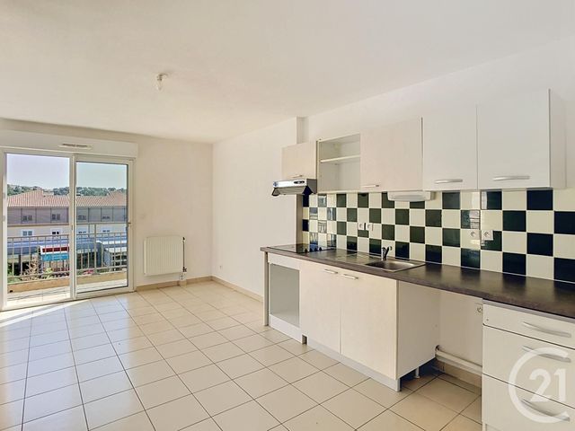 Appartement F3 à vendre - 3 pièces - 60.47 m2 - JUVIGNAC - 34 - LANGUEDOC-ROUSSILLON - Century 21 Vicarello