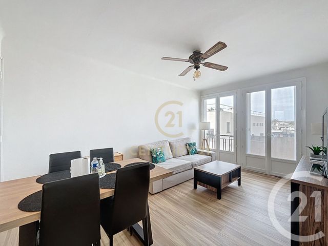 Appartement F3 à vendre - 3 pièces - 55.0 m2 - LE GRAU DU ROI - 30 - LANGUEDOC-ROUSSILLON - Century 21 Vicarello