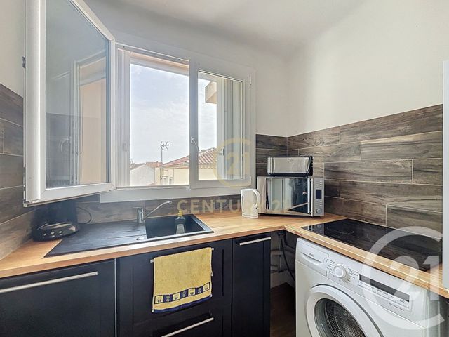 Appartement F3 à vendre - 3 pièces - 55.0 m2 - LE GRAU DU ROI - 30 - LANGUEDOC-ROUSSILLON - Century 21 Vicarello
