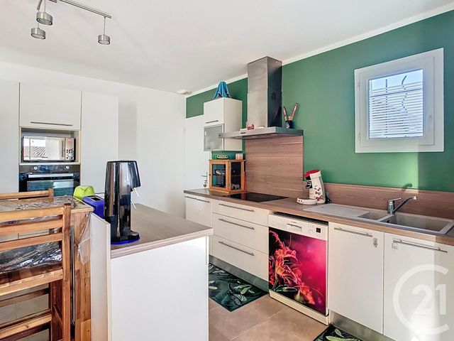 maison à vendre - 5 pièces - 110.78 m2 - VACQUIERES - 34 - LANGUEDOC-ROUSSILLON - Century 21 Vicarello