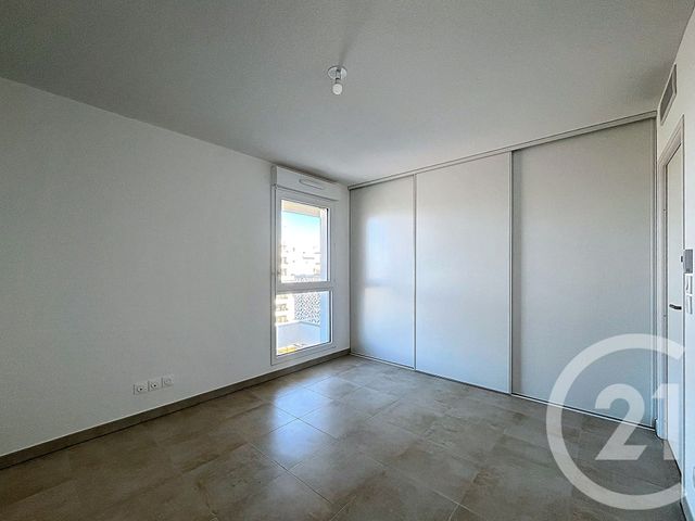 Appartement T2 à vendre - 2 pièces - 48.9 m2 - SETE - 34 - LANGUEDOC-ROUSSILLON - Century 21 Vicarello