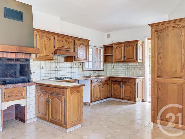 maison à vendre - 5 pièces - 150.88 m2 - ST MATHIEU DE TREVIERS - 34 - LANGUEDOC-ROUSSILLON - Century 21 Vicarello